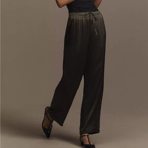 Reformation || Olina silk pants in dark green